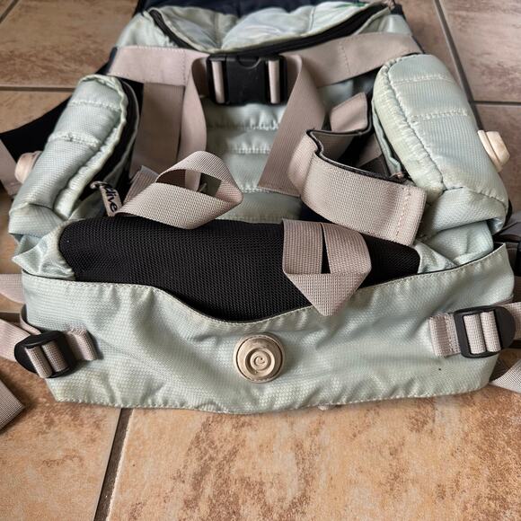 Clive Skateboard Backpack Zipper Buckles Straps Light Blue‎ Multipocket - Picture 7 of 15